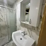 Karatay فيلة